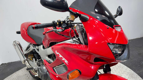 Honda VTR 1997 27K NEW MOT SERVICED 1000CC VTWIN SPORTS BIKE 20