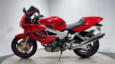 Honda VTR 1997 27K NEW MOT SERVICED 1000CC VTWIN SPORTS BIKE 4