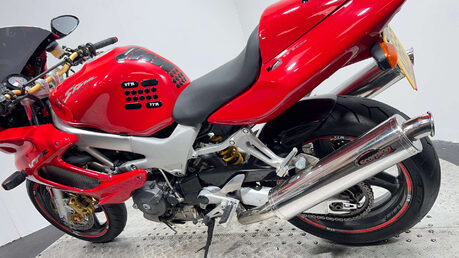 Honda VTR 1997 27K NEW MOT SERVICED 1000CC VTWIN SPORTS BIKE 16