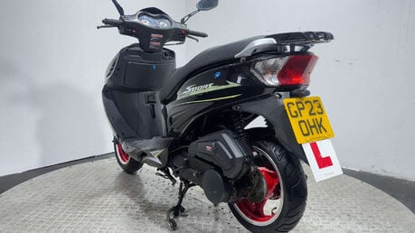 Leeway Falcon Znen 125 3