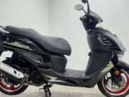 Leeway Falcon Znen 125 1