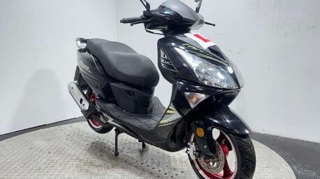 Leeway Falcon Znen 125 2