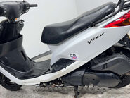 Yamaha Vity 2011 11K RUNNING PROJECT BIKE SCOOTER 125CC SPARES OR REPAIR 16