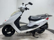 Yamaha Vity 2011 11K RUNNING PROJECT BIKE SCOOTER 125CC SPARES OR REPAIR 5