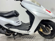 Yamaha Vity 2011 11K RUNNING PROJECT BIKE SCOOTER 125CC SPARES OR REPAIR 9