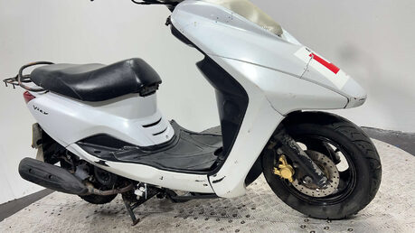 Yamaha Vity 2011 11K RUNNING PROJECT BIKE SCOOTER 125CC SPARES OR REPAIR 9