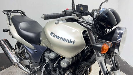 Kawasaki ZR 1999 ONLY 11K NEW MOT SERVICED WARRANTY 750CC NAKED BIKE 11