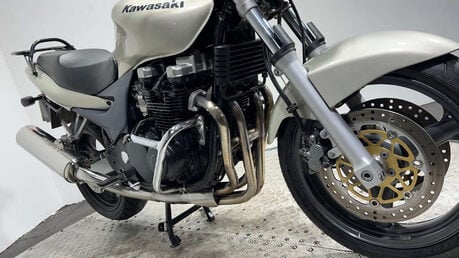Kawasaki ZR 1999 ONLY 11K NEW MOT SERVICED WARRANTY 750CC NAKED BIKE 25