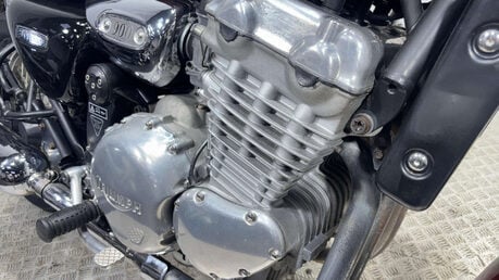 Triumph Adventurer 900 1995 29K RETRO CLASSIC BIKE NEW MOT SERVICED 900CC TRIPLE 14