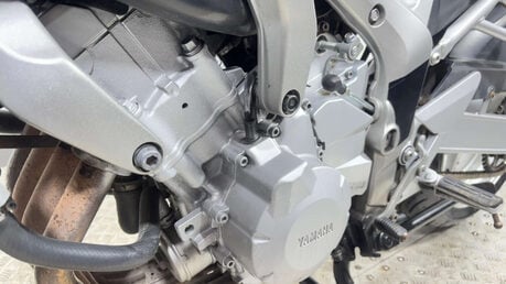 Yamaha FZ 2003 38K NEW MOT SERVICED WARRANTY 600CC COMMUTER BIKE 17