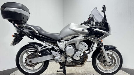 Yamaha FZ 2003 38K NEW MOT SERVICED WARRANTY 600CC COMMUTER BIKE 1