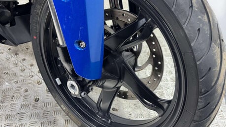 BMW G 310 R 2018 7k spares or repair very clean running project bike a2 ready 14