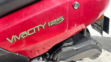 Peugeot Vivacity 2012 22K RUNNING PROJECT BIKE SCOOTER 125CC 15