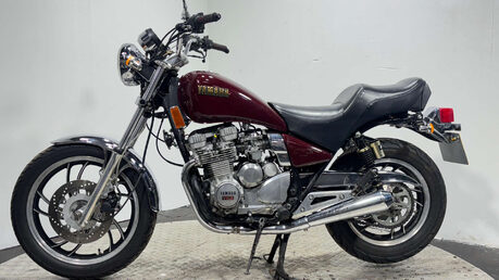 Yamaha XJ MAXIM 1982 13K GREAT LOOKING RUNNING PROJECT BIKE 550CC 4