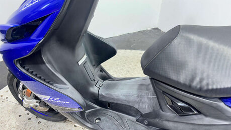 Yamaha Aerox R 2019 4 STROKE FUEL INJECTED 500CC SPORT SCOOTER PROJECT 50CC 11