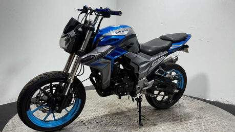 Lexmoto Viper 2022 GOOD RUNNING PROJECT BIKE 10K 125CC LEARNER BIKE 6