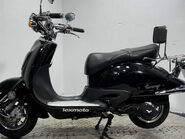 Lexmoto Tommy 125 2011 1K CRUISER CLASSIC LOOKING SCOOTER 125CC NON RUNNER 4
