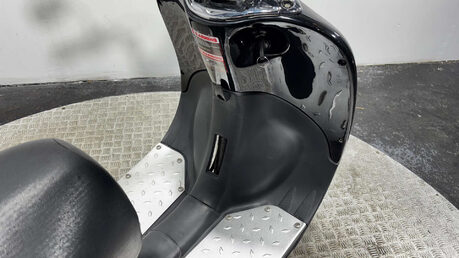 Lexmoto Tommy 125 2011 1K CRUISER CLASSIC LOOKING SCOOTER 125CC NON RUNNER 8