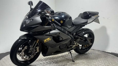 Suzuki GSX-R GSXR1000 2005 K5 31K TRACK BIKE RUNS GREAT SPORTS BIKE 1000CC 3