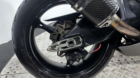 Suzuki GSX-R GSXR1000 2005 K5 31K TRACK BIKE RUNS GREAT SPORTS BIKE 1000CC 24