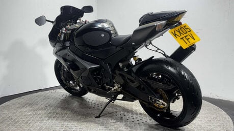 Suzuki GSX-R GSXR1000 2005 K5 31K TRACK BIKE RUNS GREAT SPORTS BIKE 1000CC 2