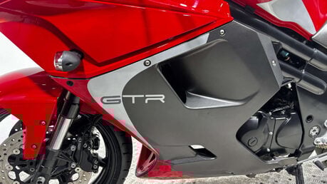 Hyosung GT 2018 ONLY 3931 MILES GREAT RUNNING PROJECT BIKE 650CC VTWIN 9