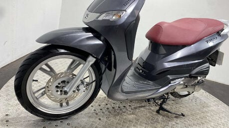 Peugeot Tweet VE 2015 LONG MOT SERVICED ONLY 1K 125CC SCOOTER 30
