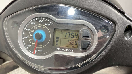 Peugeot Tweet VE 2015 LONG MOT SERVICED ONLY 1K 125CC SCOOTER 27