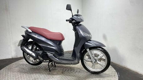 Peugeot Tweet VE 2015 LONG MOT SERVICED ONLY 1K 125CC SCOOTER 28