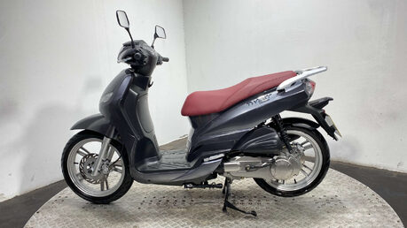 Peugeot Tweet VE 2015 LONG MOT SERVICED ONLY 1K 125CC SCOOTER 41