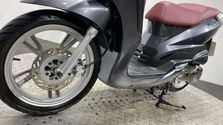 Peugeot Tweet VE 2015 LONG MOT SERVICED ONLY 1K 125CC SCOOTER 10