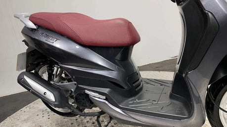 Peugeot Tweet VE 2015 LONG MOT SERVICED ONLY 1K 125CC SCOOTER 19