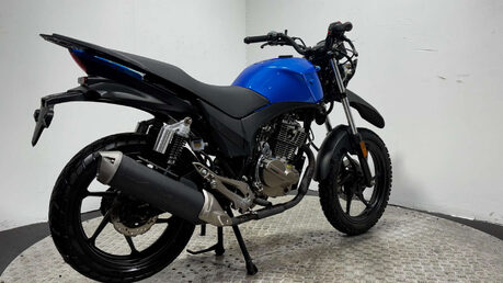 Lexmoto Assault 2021 NON RUNNING SPARES OR REPAIR 125CC ENDURO BIKE 5