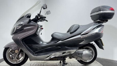 Suzuki Burgman AN 2009 17K SERVICED WARRANTY NEW MOT MAXI SCOOTER A2 4