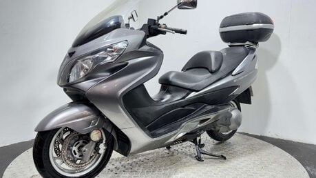 Suzuki Burgman AN 2009 17K SERVICED WARRANTY NEW MOT MAXI SCOOTER A2 5