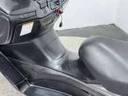 Suzuki Burgman AN 2009 17K SERVICED WARRANTY NEW MOT MAXI SCOOTER A2 13