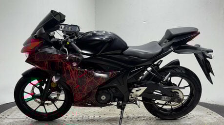 Suzuki GSX-R125 GSXR125 2017 20K GOOD RUNNING SPORTS BIKE 125CC 4