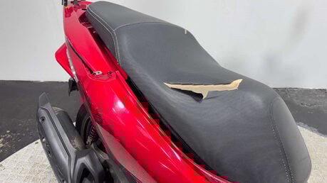 Honda PCX WW 2016 33K RUNNING PROJECT SCOOTER DAMAGED 125CC BIKE 12