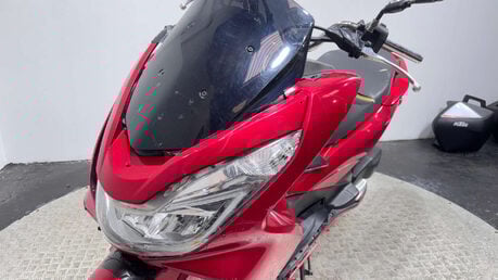 Honda PCX WW 2016 33K RUNNING PROJECT SCOOTER DAMAGED 125CC BIKE 21