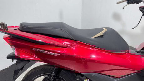 Honda PCX WW 2016 33K RUNNING PROJECT SCOOTER DAMAGED 125CC BIKE 10