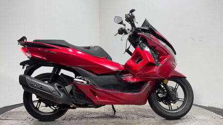 Honda PCX WW 2016 33K RUNNING PROJECT SCOOTER DAMAGED 125CC BIKE 1