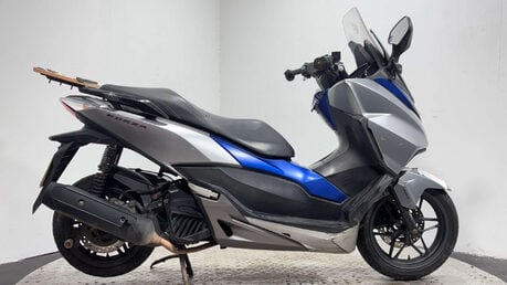 Honda Forza 125 NSS 2016 58K NON RUNNING PROJECT BIKE SCOOTER 125CC 1