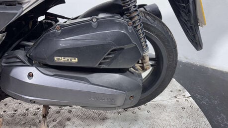 Honda Forza 125 NSS 2016 58K NON RUNNING PROJECT BIKE SCOOTER 125CC 20