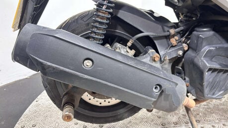 Honda Forza 125 NSS 2016 58K NON RUNNING PROJECT BIKE SCOOTER 125CC 8