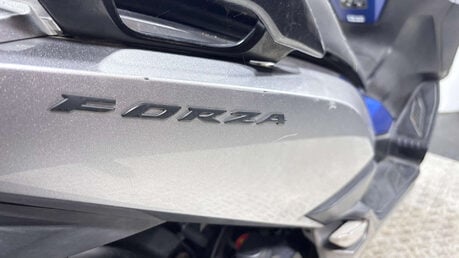 Honda Forza 125 NSS 2016 58K NON RUNNING PROJECT BIKE SCOOTER 125CC 19