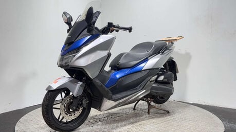 Honda Forza 125 NSS 2016 58K NON RUNNING PROJECT BIKE SCOOTER 125CC 5