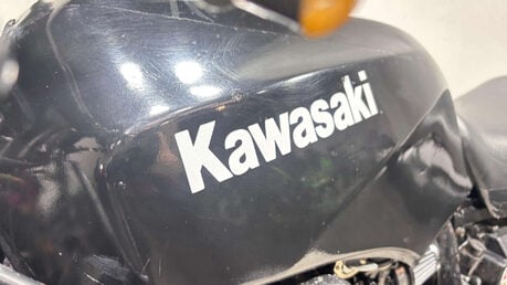 Kawasaki GPZ R 1985 55K SPARES OR REPAIR CLASSIC BIG CC SPORT BIKE 900CC 12