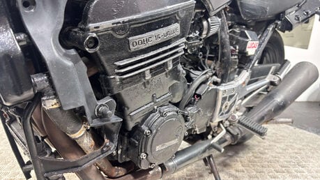 Kawasaki GPZ R 1985 55K SPARES OR REPAIR CLASSIC BIG CC SPORT BIKE 900CC 11