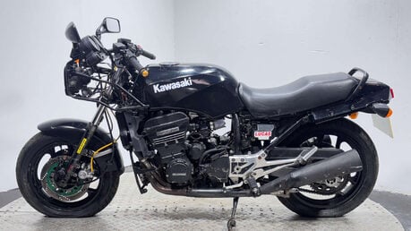 Kawasaki GPZ R 1985 55K SPARES OR REPAIR CLASSIC BIG CC SPORT BIKE 900CC 4