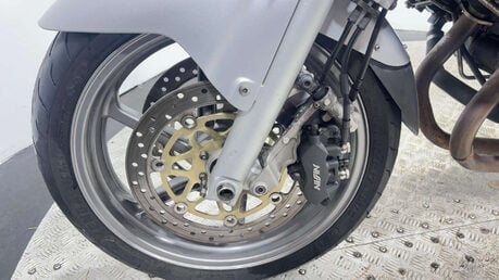 Honda VFR 2001 17K NON RUNNING PROJECT BIKE BREAKER 800CC SPORTS TOURER 18